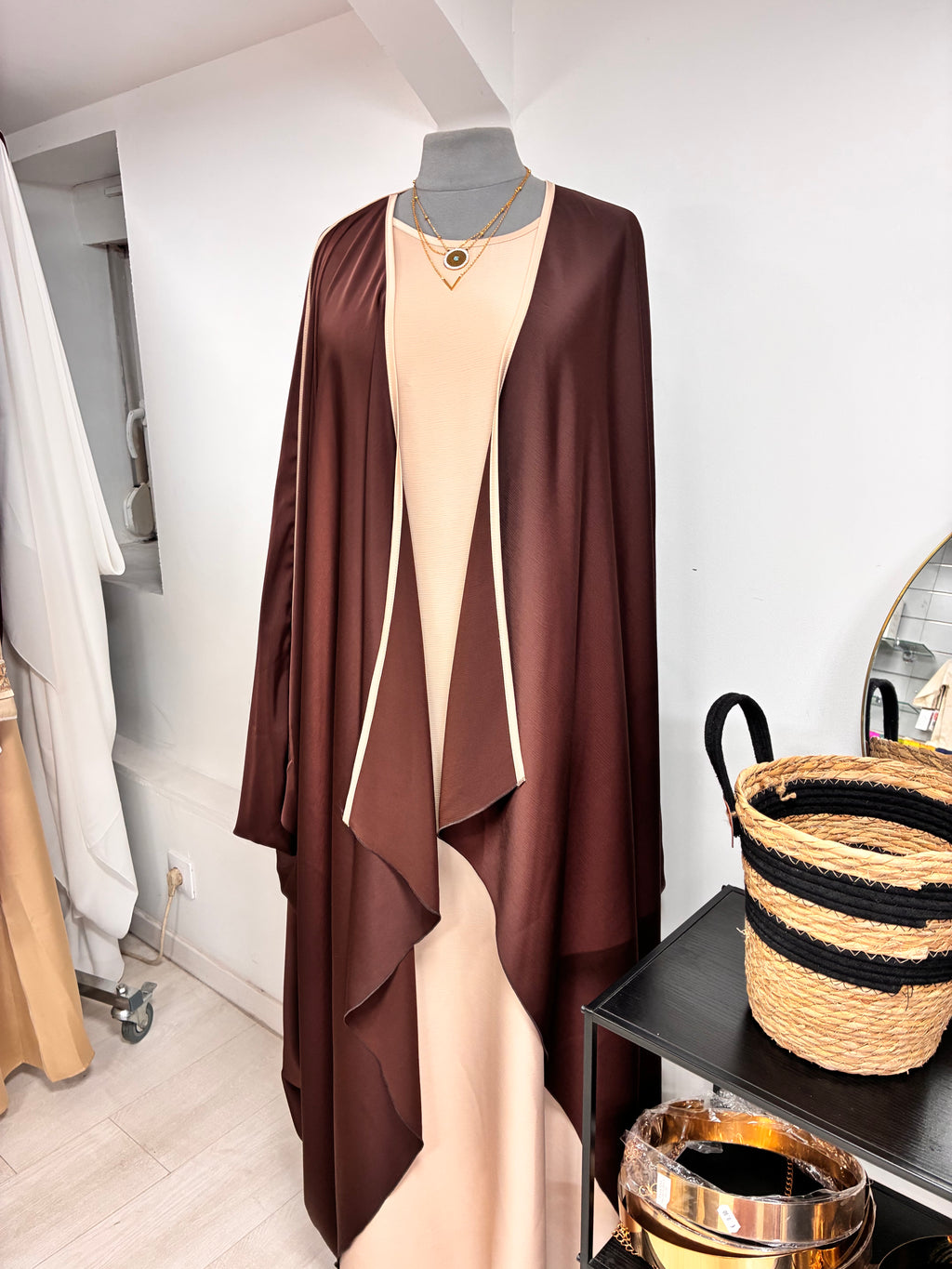 Abaya Malika