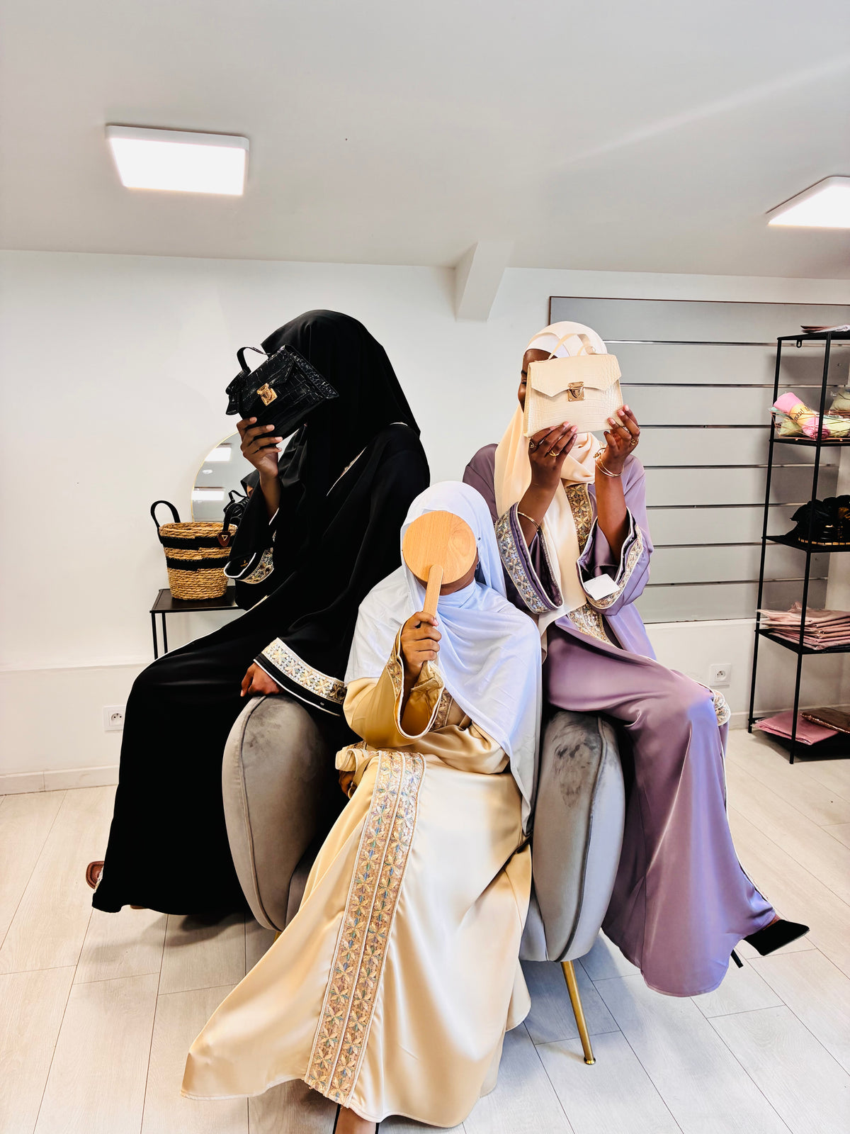 Abaya Farha